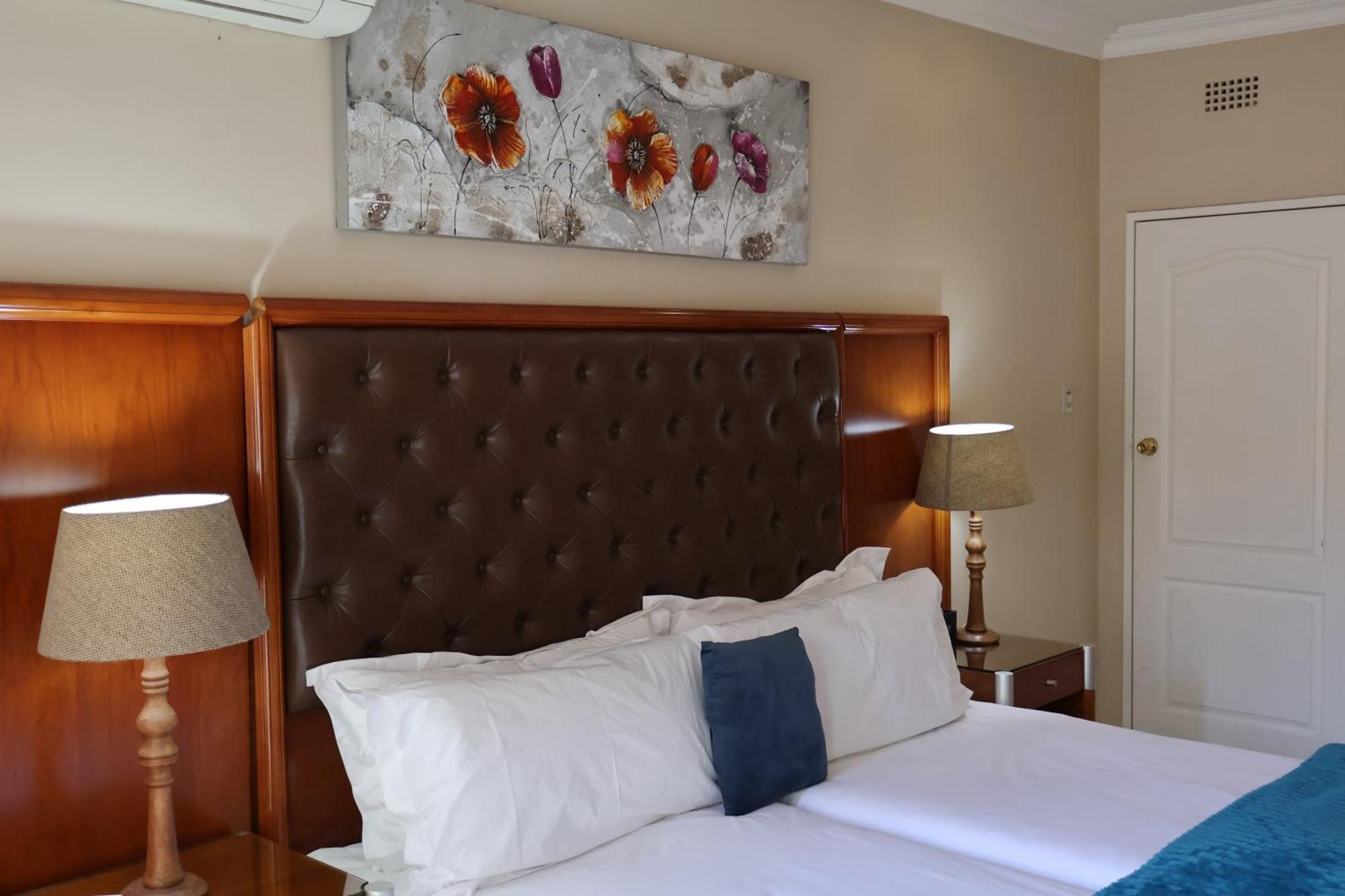 בוקסבורג Airport Gardens Boutique Hotel מראה חיצוני תמונה