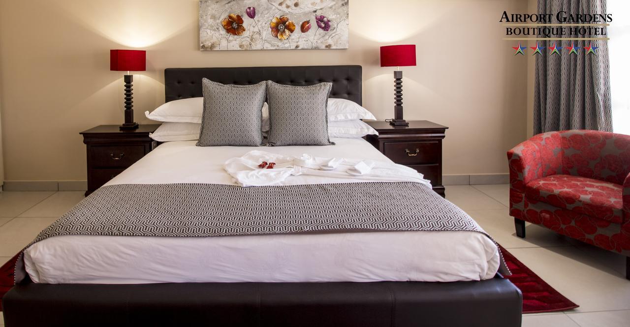 בוקסבורג Airport Gardens Boutique Hotel מראה חיצוני תמונה